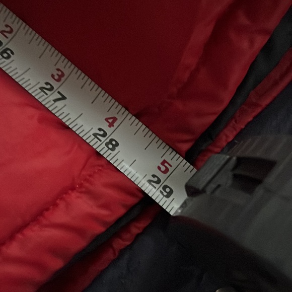 XXL red Canada goose Winter Coat men’s puffer, very warm. Zippered pockets - Picture 16 of 16